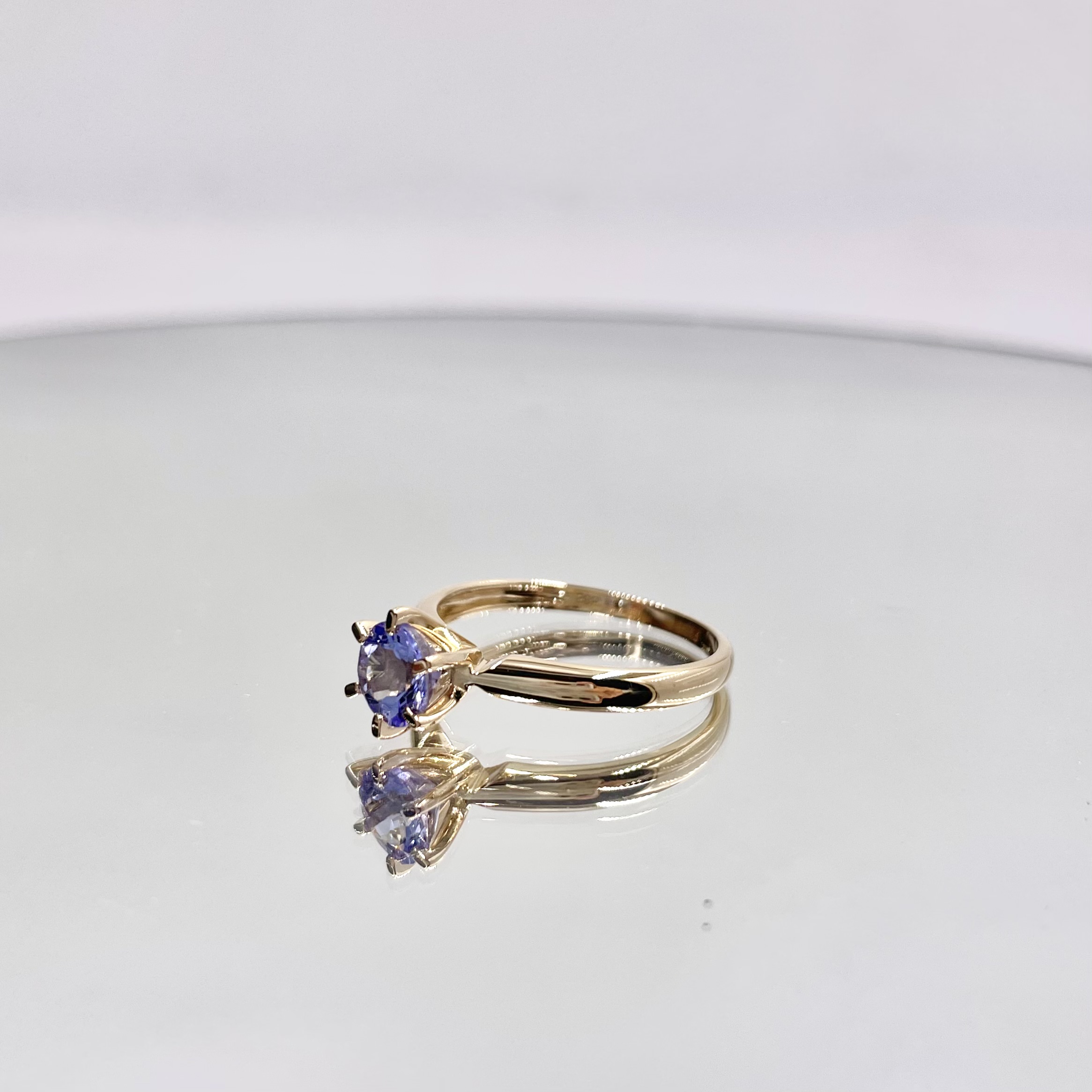 0.8ct 6.0mm Round Cut Natural Tanzanite Six Claw Wedding Ring in 14k Solid Yellow Gold with Gemstone-2